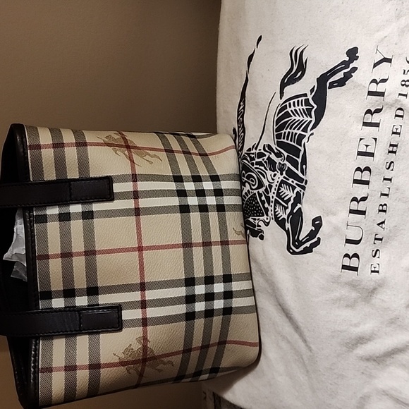 Authentic Burberry Haymarket Nova check Coated Canvas Small Tote W Dust Bag - Picture 2 of 8